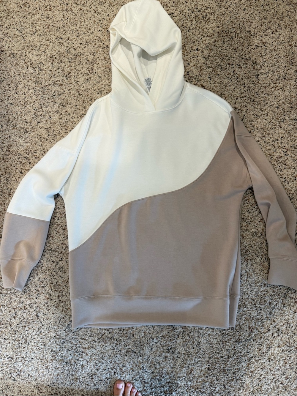 Women’s Two-Tone Hooded Sweatshirt in Cream and Tan